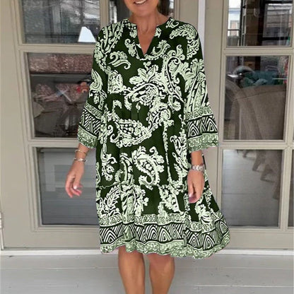 Viloura – Vestido Estampado con Escote en V